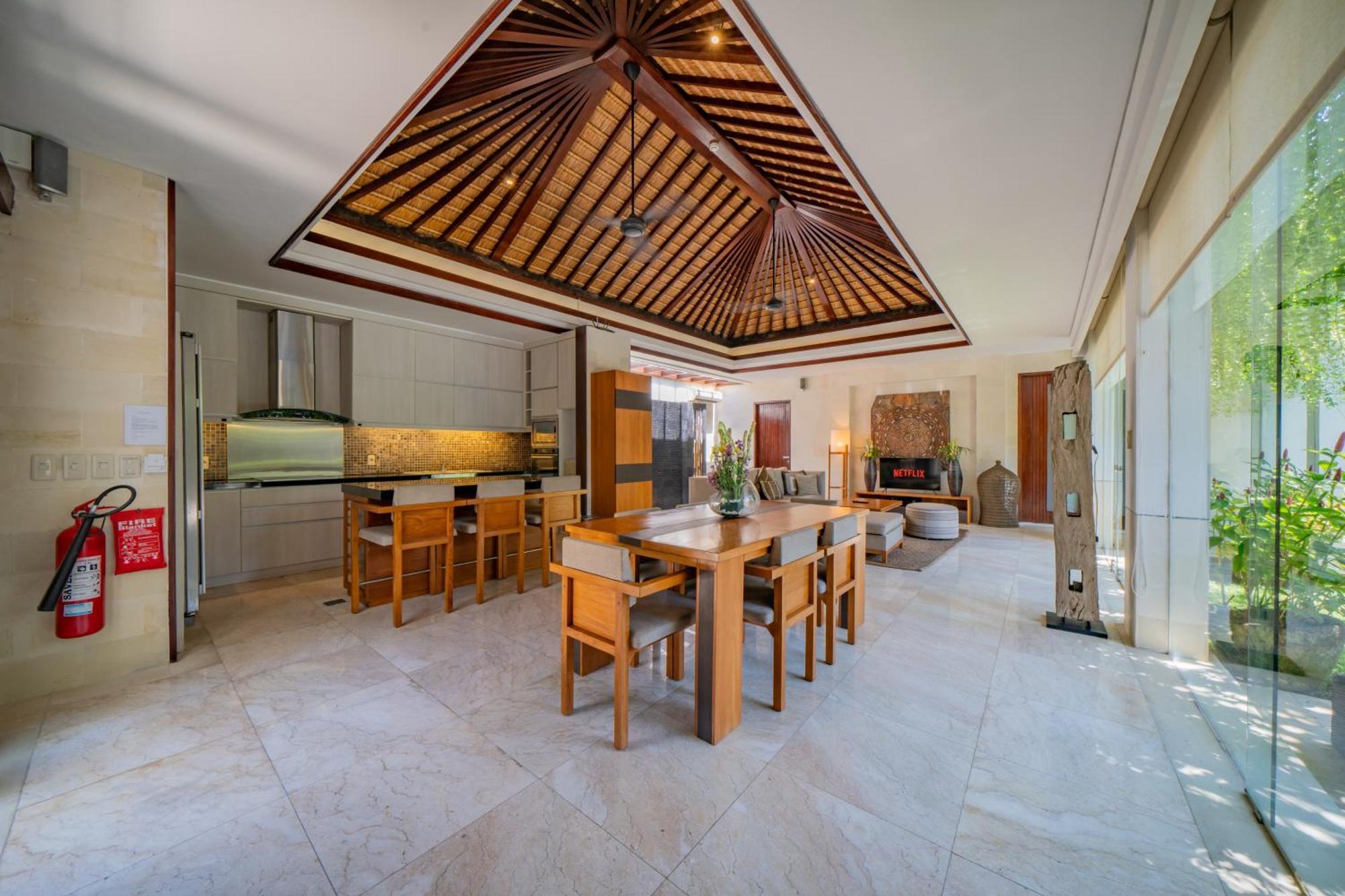 Kedonganan Beach Villas Jimbaran  Exterior photo